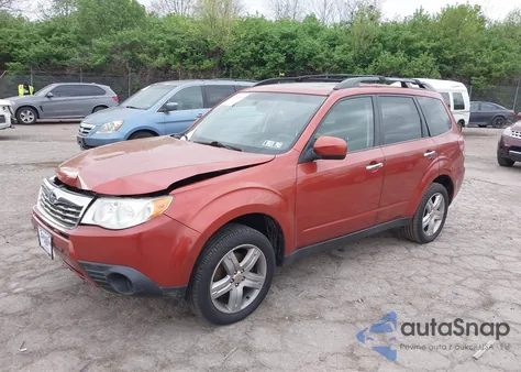 2010 Subaru Forester 2.5X Premium z USA, uszkodzony, nr VIN JF2SH6CCXAH719237